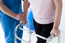 老健の「短期集中リハ」と3か月ルール｜入退所を繰り返す“老健リセット”を家族はどう考える？